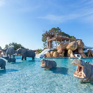 4* Resort Sanguli &